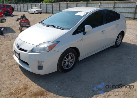 2011 Toyota Prius Two from USA, damaged, VIN JTDKN3DU1B0327759